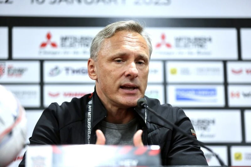 HLV Antoine Hey của Myanmar. ẢNH: VFF