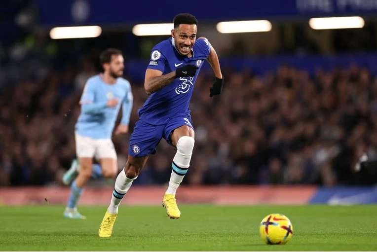 Chelsea vẫn chưa thể giải được bài toán tiền đạo cắm. Ảnh: Getty