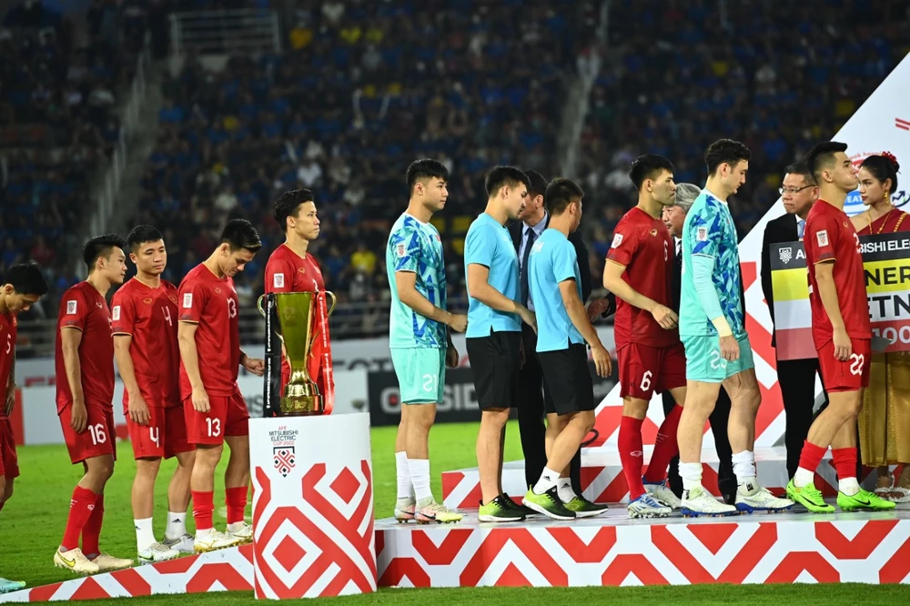 Thái Lan bảo vệ thành công chức vô địch AFF Cup ảnh 39