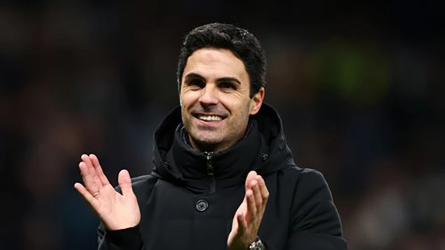 Arteta muốn mua Zubimendi để củng cố sức mạnh hàng tiền vệ Arsenal. ẢNH: GETTY Arteta muốn mua Zubimendi để củng cố sức mạnh hàng tiền vệ Arsenal. ẢNH: GETTY