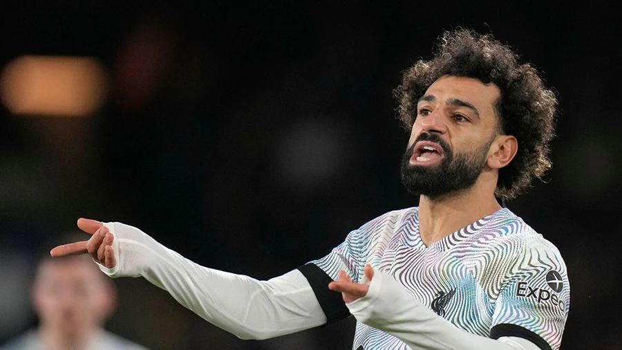 Salah rất thất vọng sau trận hòa của Liverpool. ẢNH: GETTY