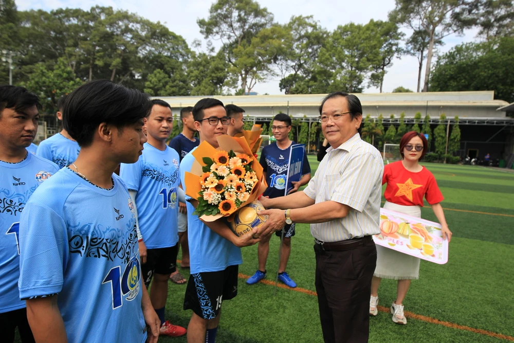 Ông Mai Ngọc Phước, Tổng biên tập báo Pháp Luật TP.HCM trong lễ khai mạc.