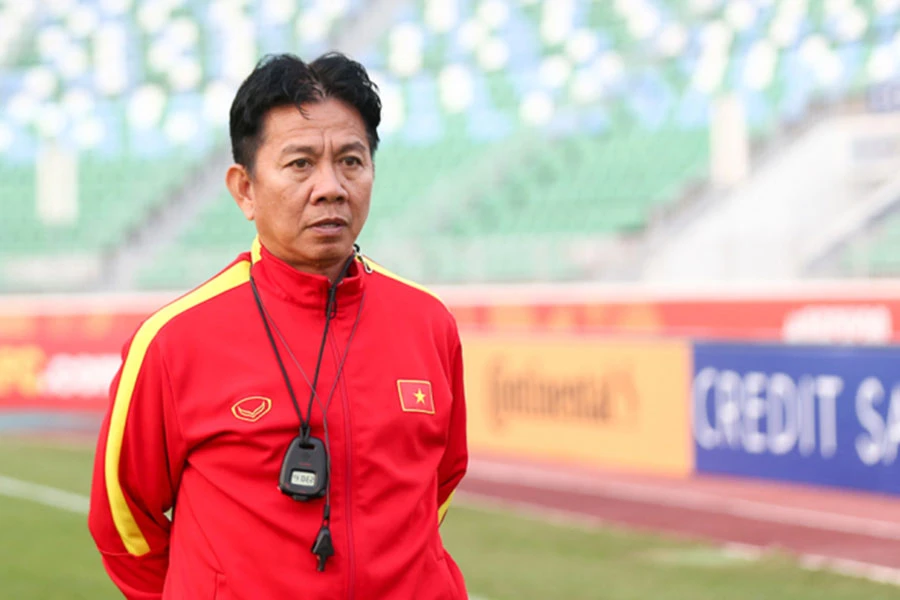 HLV Hoàng Anh Tuấn không muốn các cầu thủ của mình ngủ quên sau hai chiến thắng.