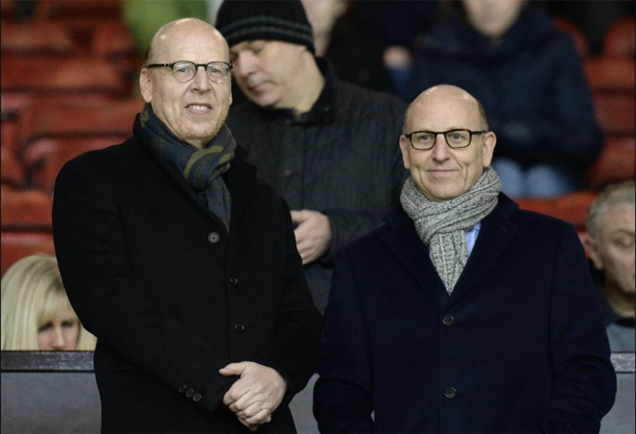 Nhà Glazer khiến fan MU nổi giận và tổ chức biểu tình nhiều lần trong suốt nhiều năm qua. ẢNH: AFP