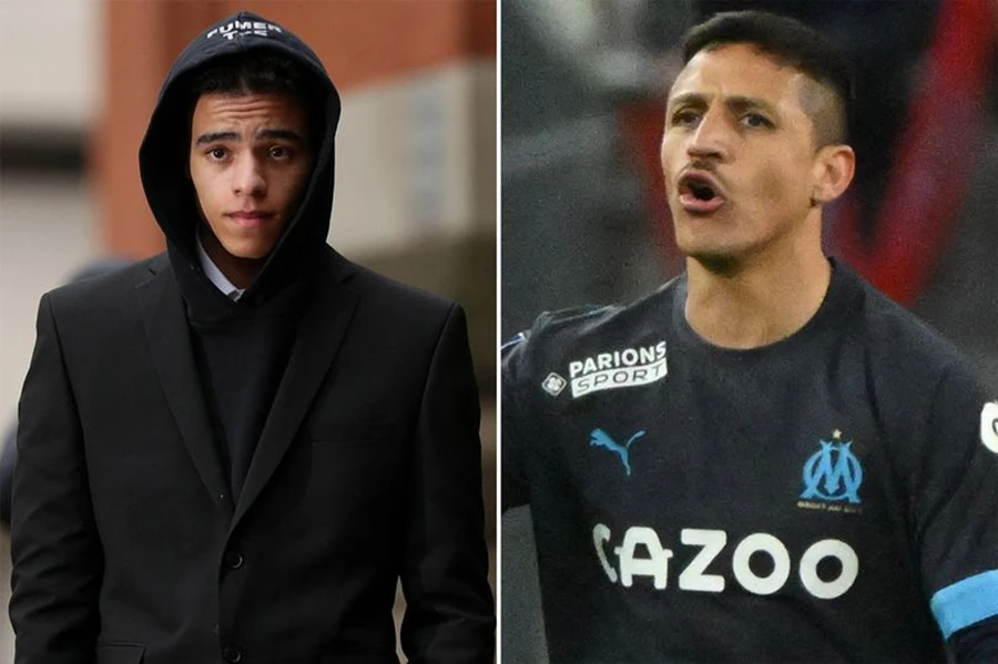 Sanchez đã vô tình cứu Greenwood. ẢNH: MIRROR