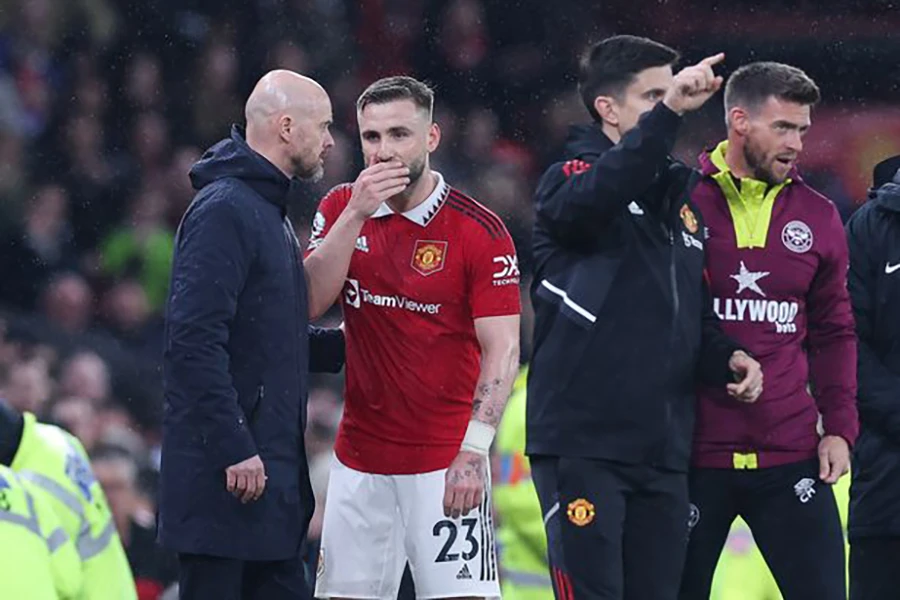 Luke Shaw không thể ra sân vì vừa dính chấn thương. ẢNH: GETTY
