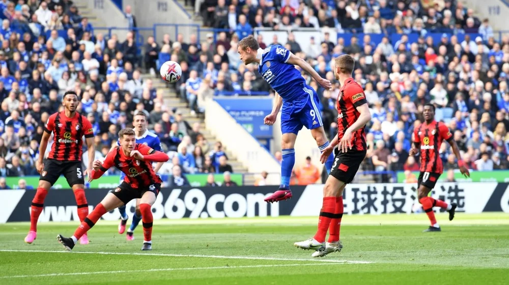 Leicester đang đối diện với nguy cơ rớt hạng nếu tiếp tục để thua ở những vòng đấu còn lại. Ảnh: Getty