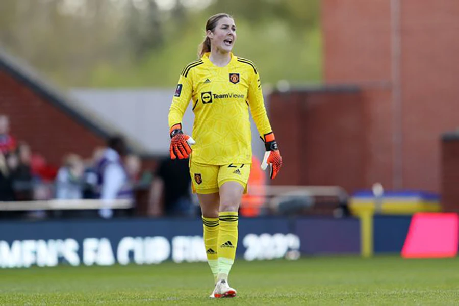 Thủ môn Mary Earps phản lưới nhà nhưng sau đó cô có nhiều pha cản phá xuất sắc cho MU. ẢNH: GETTY