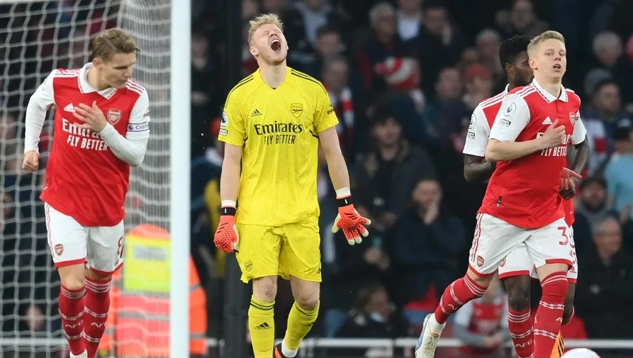 Liên tục đánh mất điểm, nhiều khả năng Arsenal sẽ đánh mất luôn ngôi đầu vào tay Man City. Ảnh: Getty