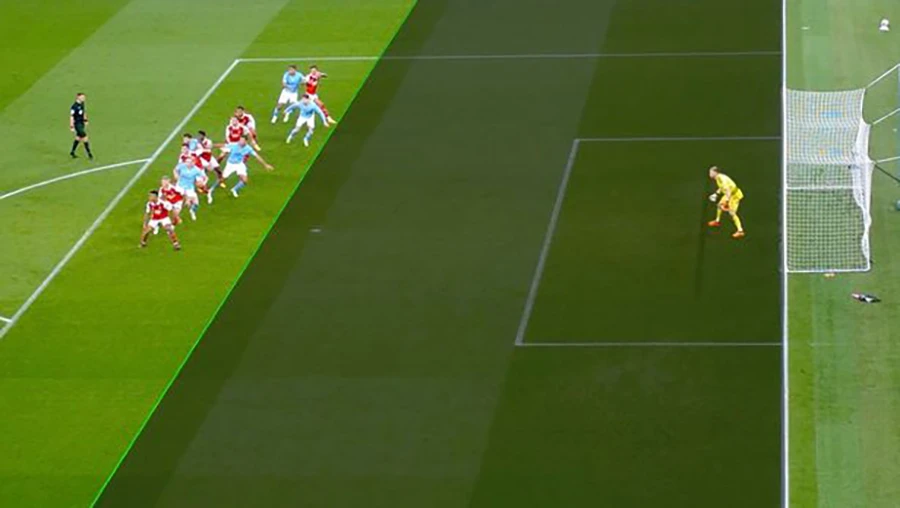 Cách VAR kẻ vạch nhằm xác định việt vị hay chưa trong bàn thắng của Stones tạo ra nhiều tranh luận. ẢNH: BT SPORTS