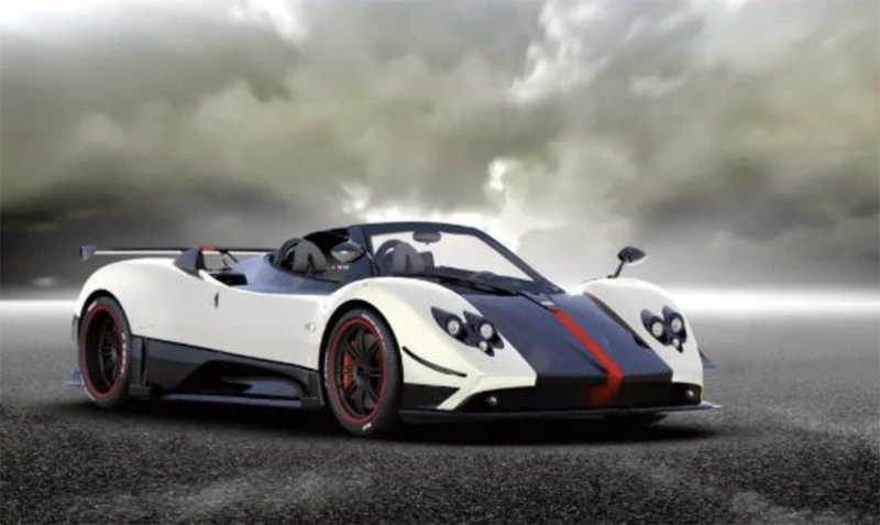 Messi không được phép chạy Pagani Zonda Roadster trên đường phố. ẢNH: SUN SPORTS