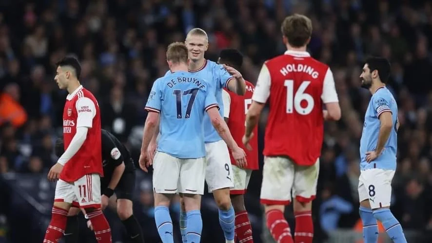 Man City có toàn quyền tự quyết trong cuộc đua vô địch khi thắng tuyệt đối trước Arsenal. Ảnh: Getty