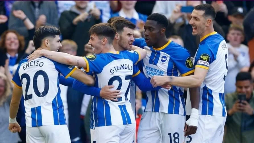 Ở trận lượt đi, Brighton tạo bất ngờ khi đánh bại MU với tỷ số 2-1. Ảnh: Getty