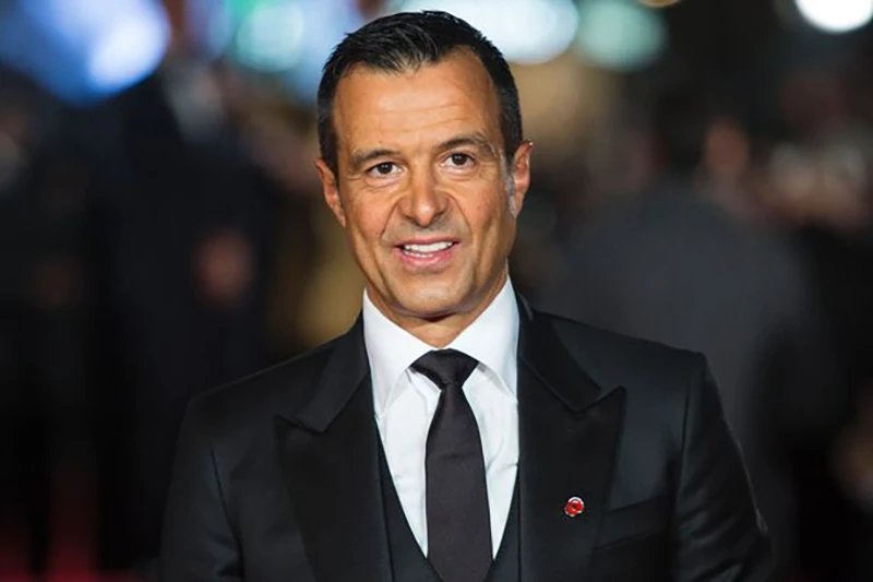 "Siêu cò" Jorge Mendes đang cố gắng tìm giải pháp trong thương vụ mua Neves, bán Fati của Barca. ẢNH: GETTY