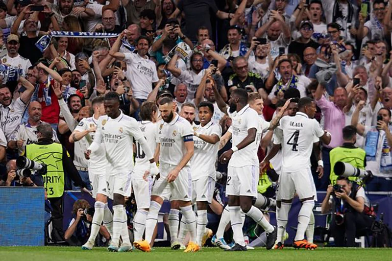 Fan Man City lo lắng đội nhà lại thua Real Madrid vì những thử nghiệm chiến thuật của Pep Guardiola. ẢNH: GETTY