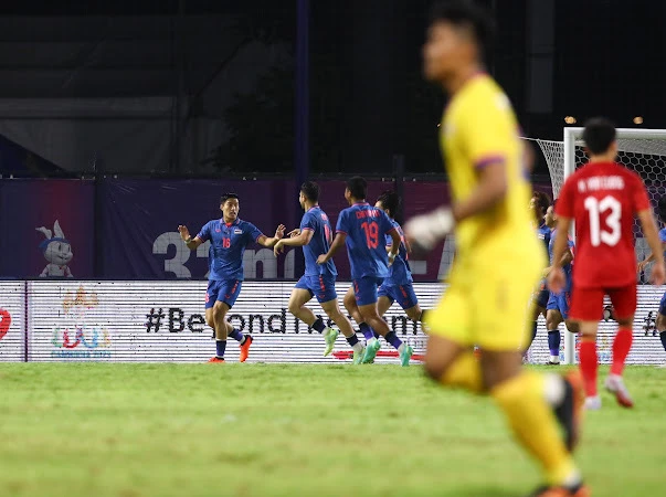Thái Lan ghi bàn mở tỉ số trước Việt Nam. ẢNH: ANH PHƯƠNG