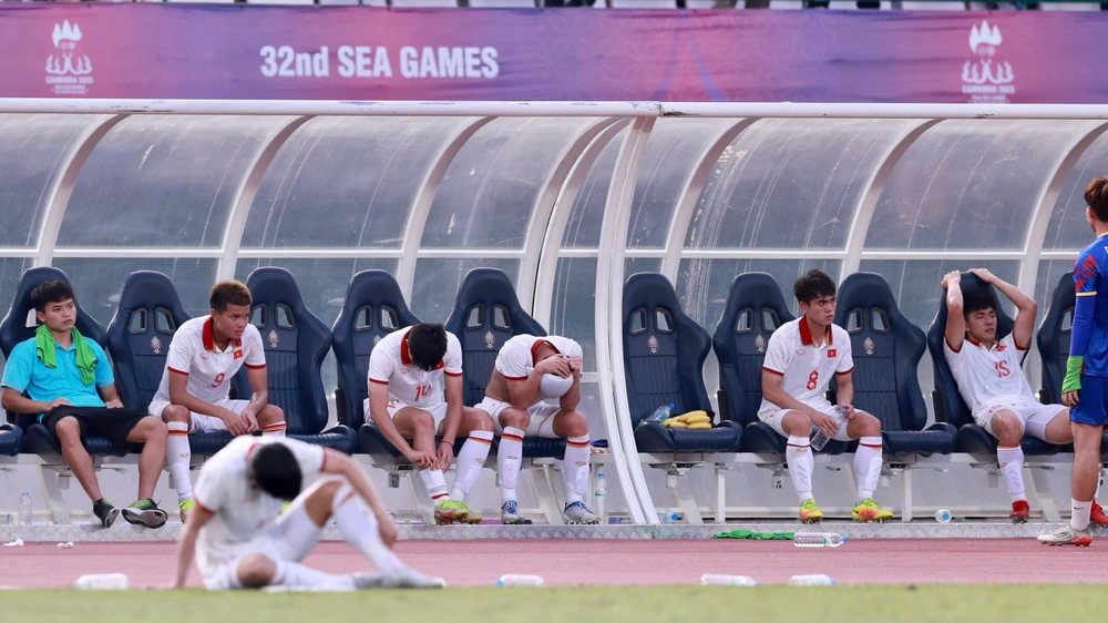 U-22 Việt Nam cần phải gạt bỏ thất bại trước Indonesia để tiếp tục chiến đấu cho chiếc HCĐ SEA Games.