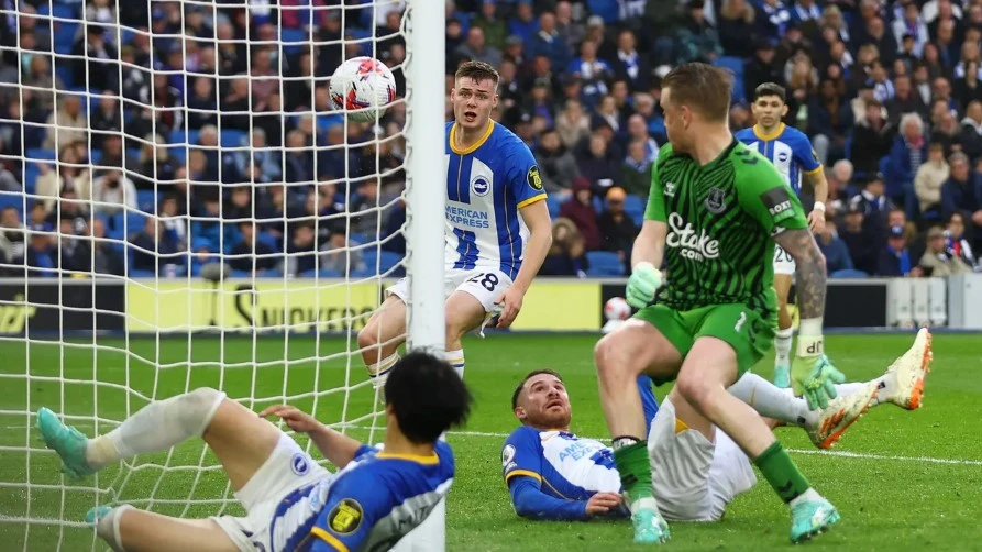 Brighton gây ra rất nhiều khó chịu cho các ông lớn Premier League. Ảnh: Getty