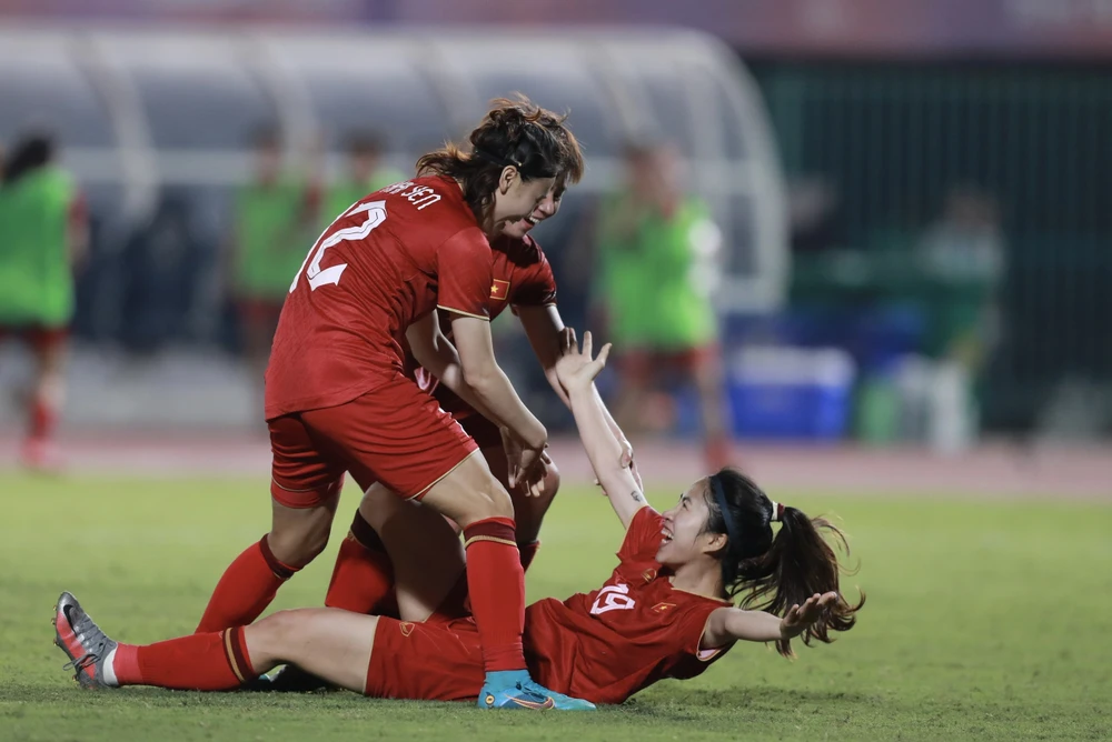 Hạ Myanmar ở chung kết, tuyển nữ Việt Nam đi vào lịch sử SEA Games ảnh 29