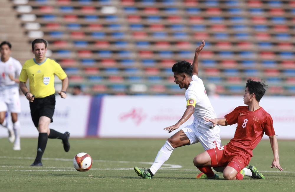 Myanmar nỗ lực tìm bàn danh dự.