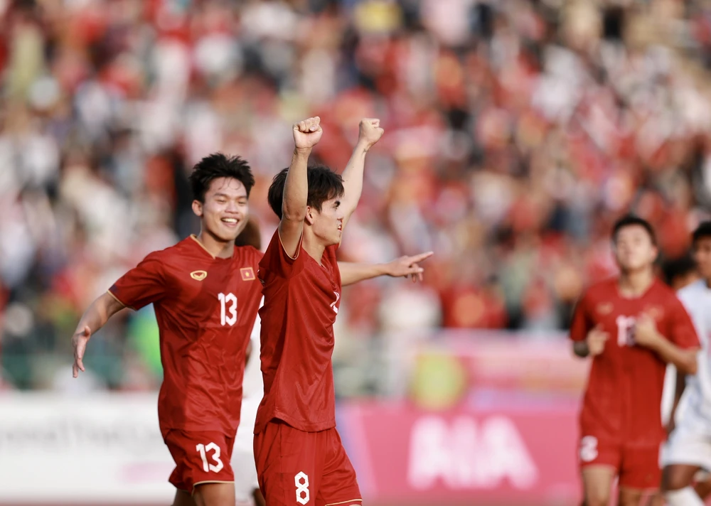 Thắng dễ Myanmar, U-22 Việt Nam giành HCĐ SEA Games 32 ảnh 10