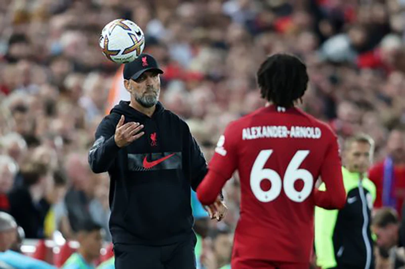 Jurgen Klopp cho rằng tiếng Anh của ông không đủ tốt nên có thể bị hiểu sai ý. ẢNH: GETTY
