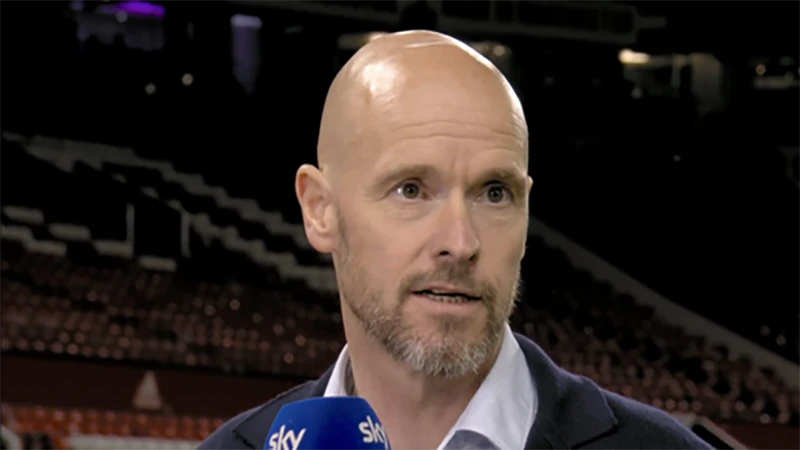 Ten Hag ca ngợi khả năng của Rashford nhưng tái khẳng định MU cần thêm 1 tiền đạo. ẢNH: MIRROR