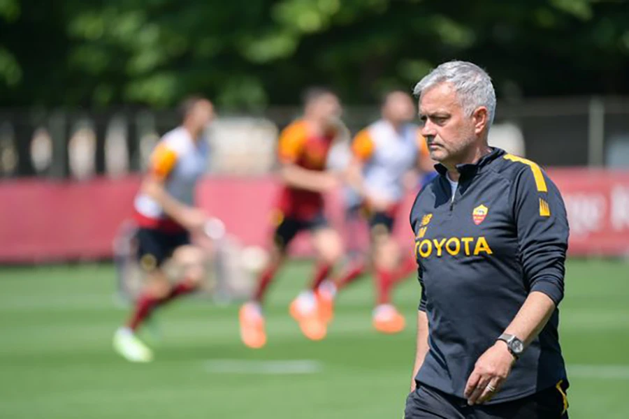 Jose Mourinho nhiều khả năng sẽ chia tay đội chủ sân Olimpico sau 2 năm gắn bó. ẢNH: GETTY