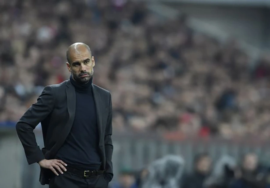 Phản ứng thất vọng của Pep trong trận bán kết giữa Bayern và Real. ẢNH: GETTY