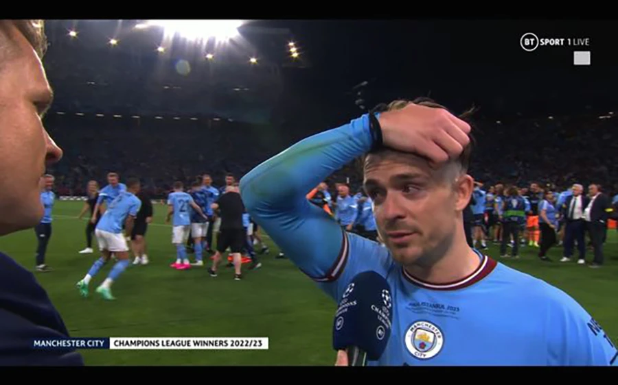 Jack Grealish không kìm được cảm xúc khi trả lời phỏng vấn. ẢNH: BT SPORTS