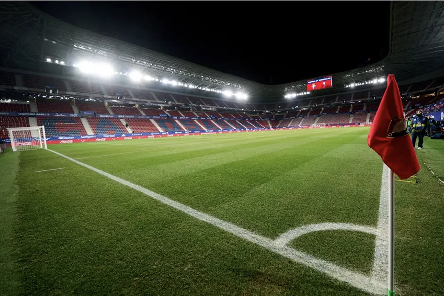 UEFA cấm Osasuna dự giải hạng ba châu Âu mùa tới. ẢNH: SUN SPORTS