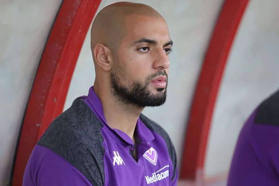 ... nhưng Amrabat vẫn đang mỏi mòn chờ MU gửi lời đề nghị cho Fiorentina. ẢNH: GETTY