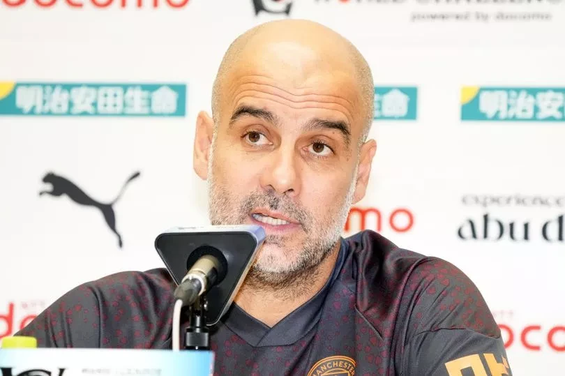 Pep Guardiola tuyên bố Nunes là một trong những cầu thủ xuất sắc nhất thế giới. ẢNH: MIRROR