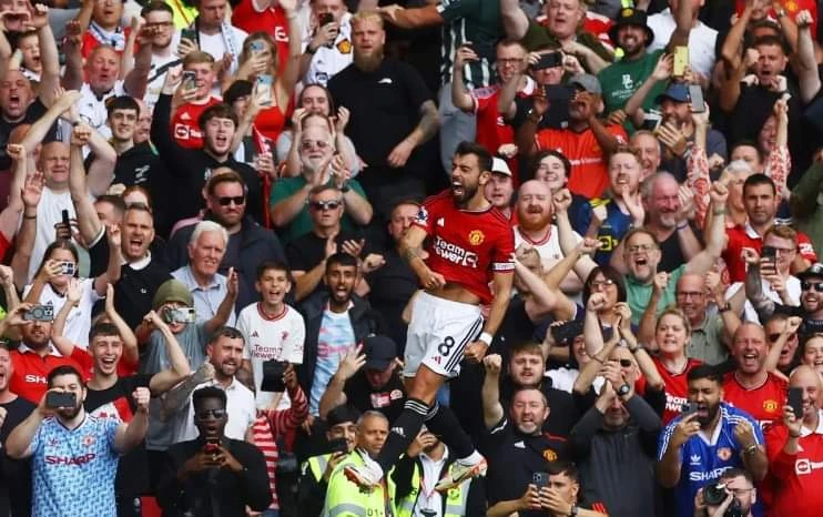 Bruno tiếp tục đóng vai người hùng khi ấn định chiến thắng 3-2 cho MU. Ảnh: Getty