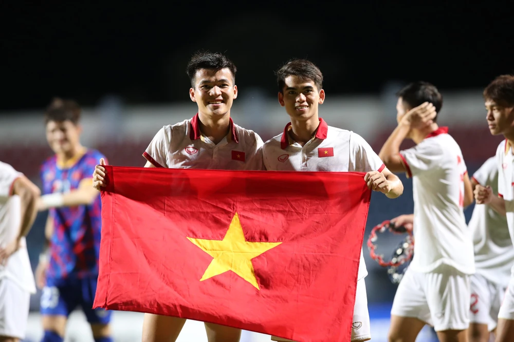 U-23 Việt Nam vô địch với thành phần được xem là trẻ nhất giải đấu. ẢNH: ANH THỎA