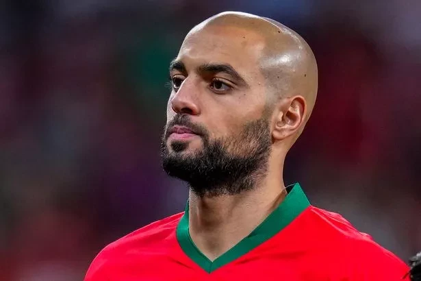 Dù chấn thương, Sofyan Amrabat vẫn tập trung cùng đội tuyển Morocco. ẢNH: GETTY