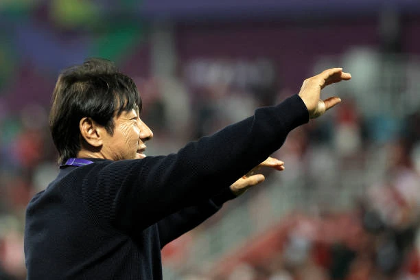 Indonesia may mắn thắng tuyển Việt Nam