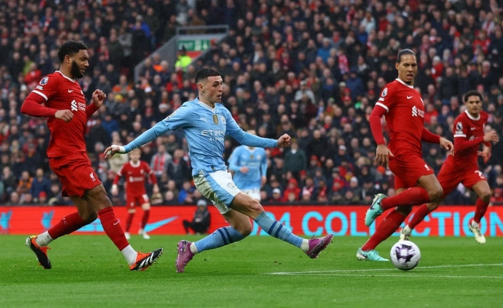 Man City và Liverpool chia điểm kịch tính