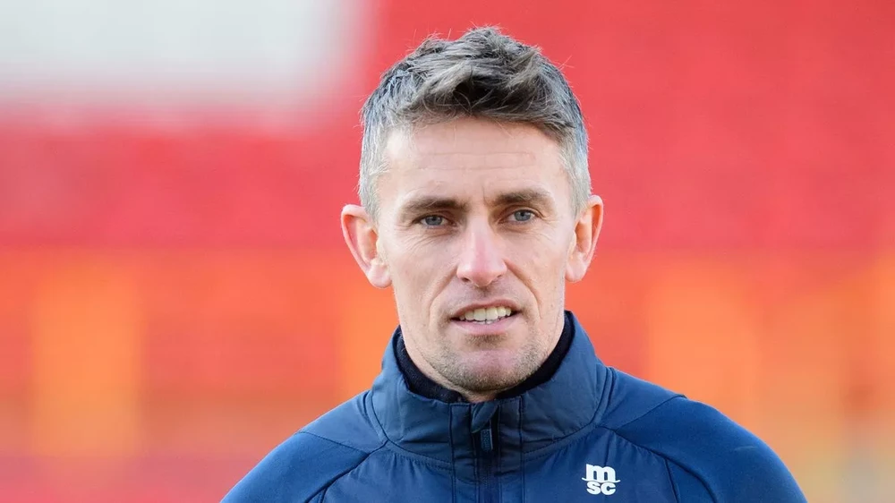 HLV TỪ CHỐI DẪN DẮT MU