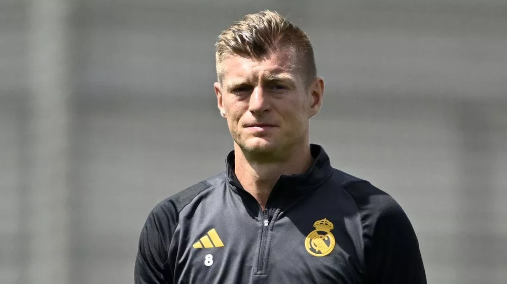 Toni Kroos kể chi tiết, MU