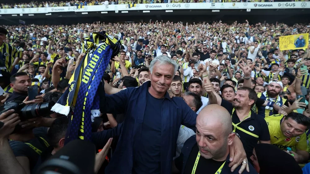 mourinho-Fenerbahce.jpg
