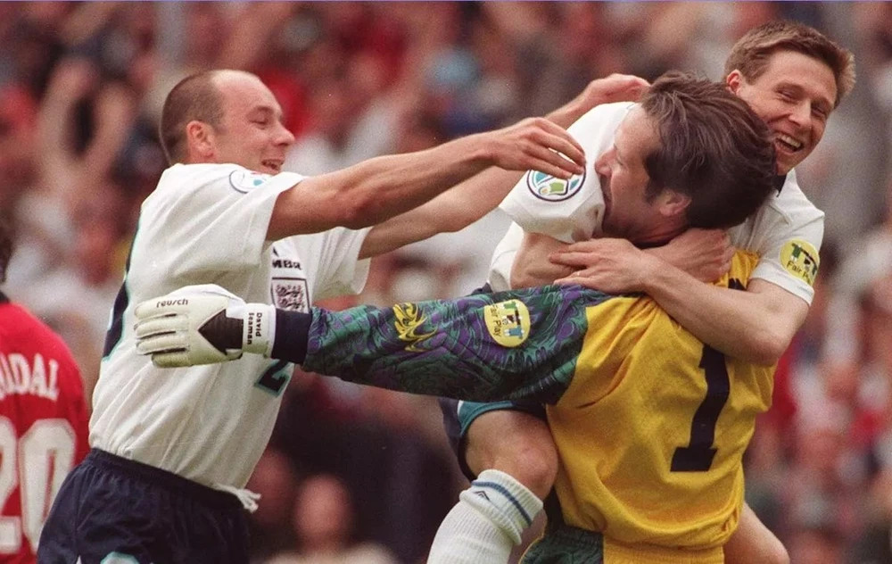 TÂY BAN NHA,ANH,EURO