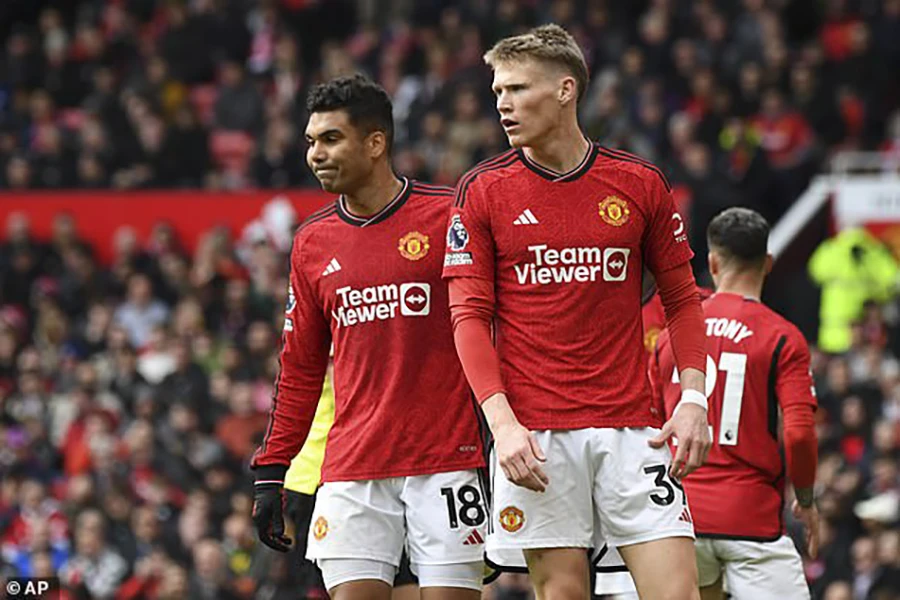 manchester-united-mctominay-casemiro.jpg