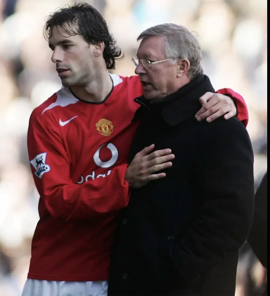 mu-Nistelrooy-sir-alex-ferguson.png