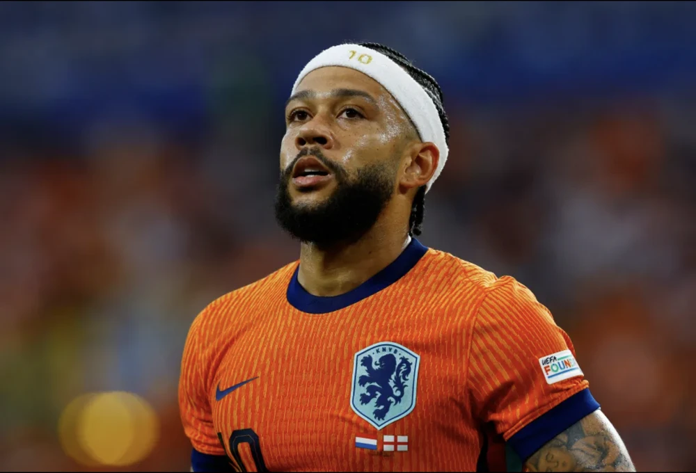 Cựu siêu sao của MU và Barcelona thất nghiệp,MU,Barcelona,Depay