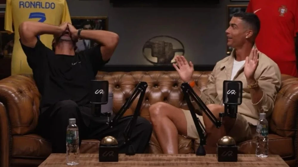 Ronaldo bị Rio Ferdinand gọi là ngu ngốc