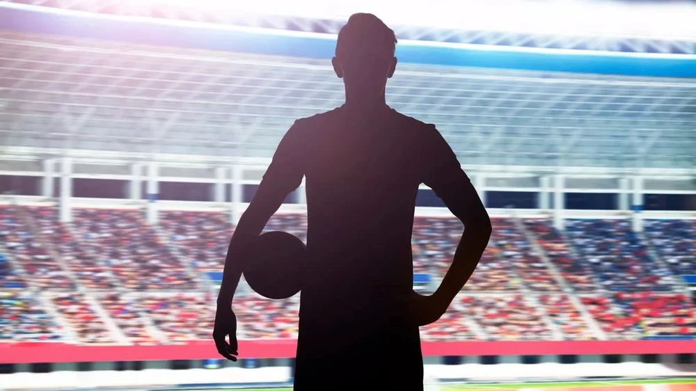 Cựu sao Premier League bị cảnh sát bắt