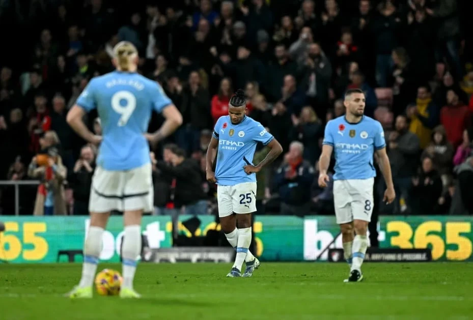 Liverpool chiếm lại ngôi đầu bảng Premier League