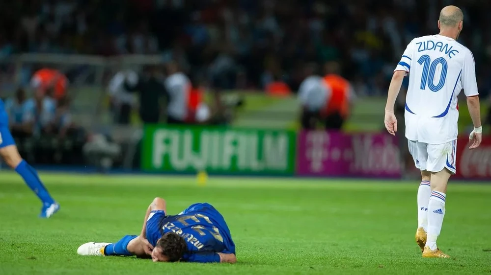 Materazzi đưa ra lời đề nghị với Zidane,Zidane