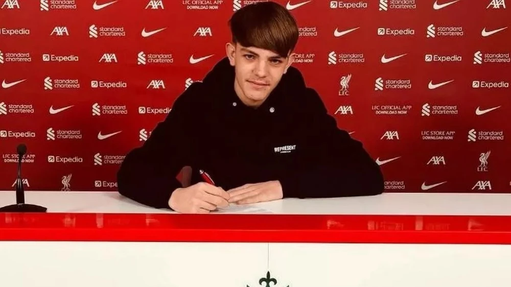 Liverpool chiêu mộ thành công cầu thủ của Man City,LIVERPOOL,MAN CITY